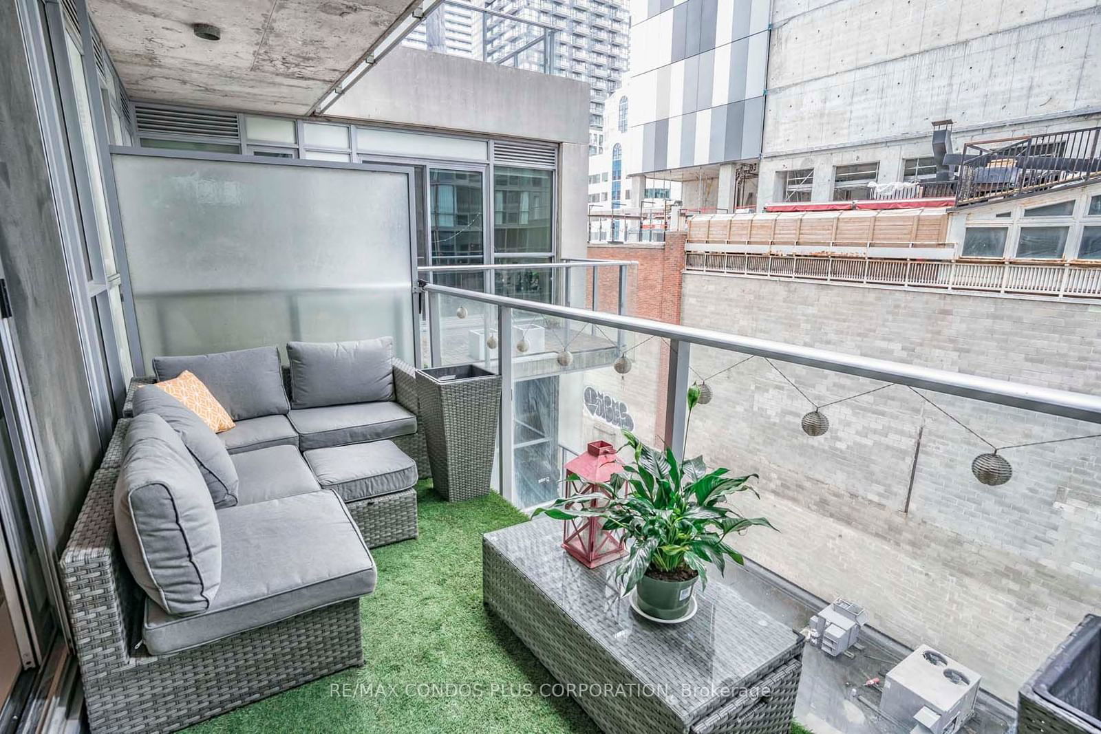 375 King St W, unit 606 for rent