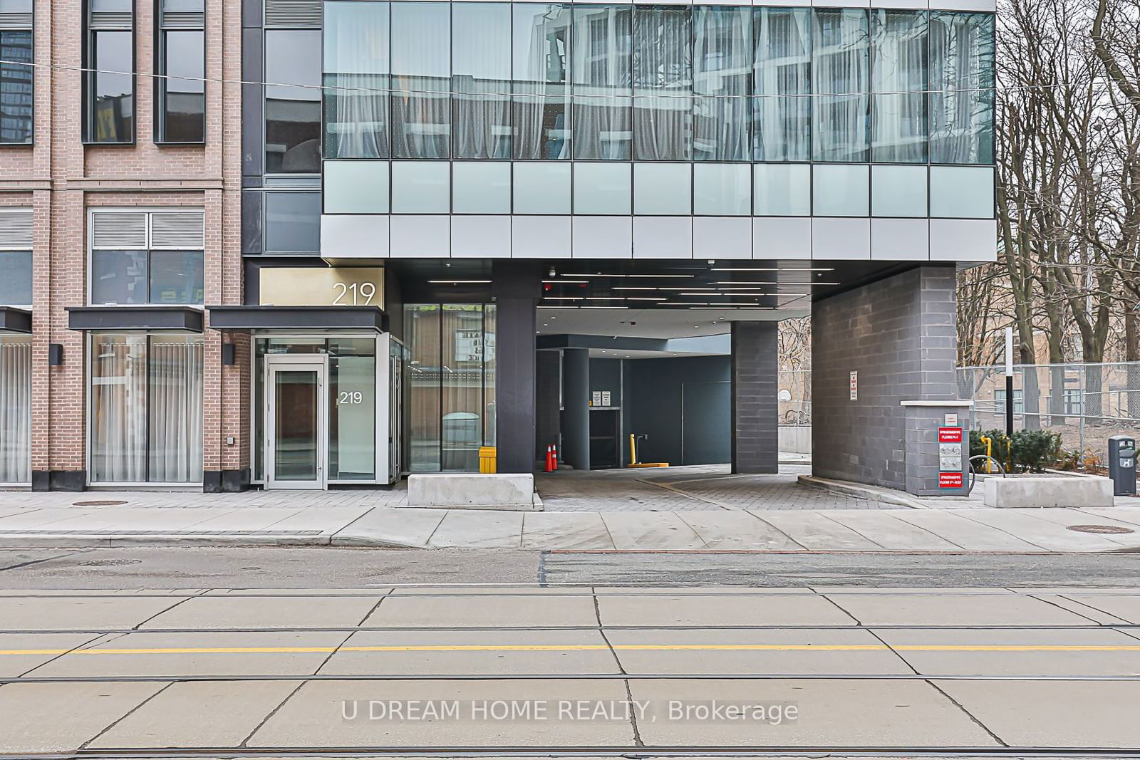 219 Dundas St E, unit 1201 for sale