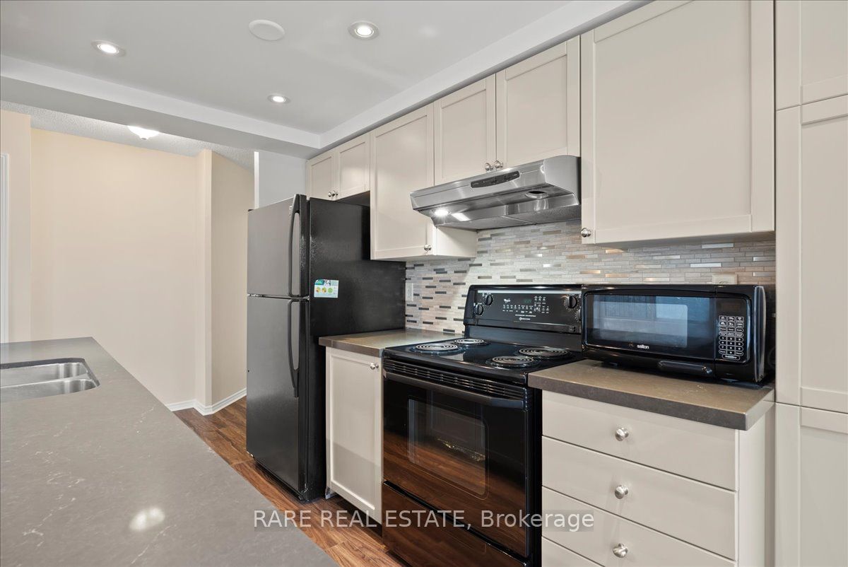 300 Balliol St, unit 313 for rent