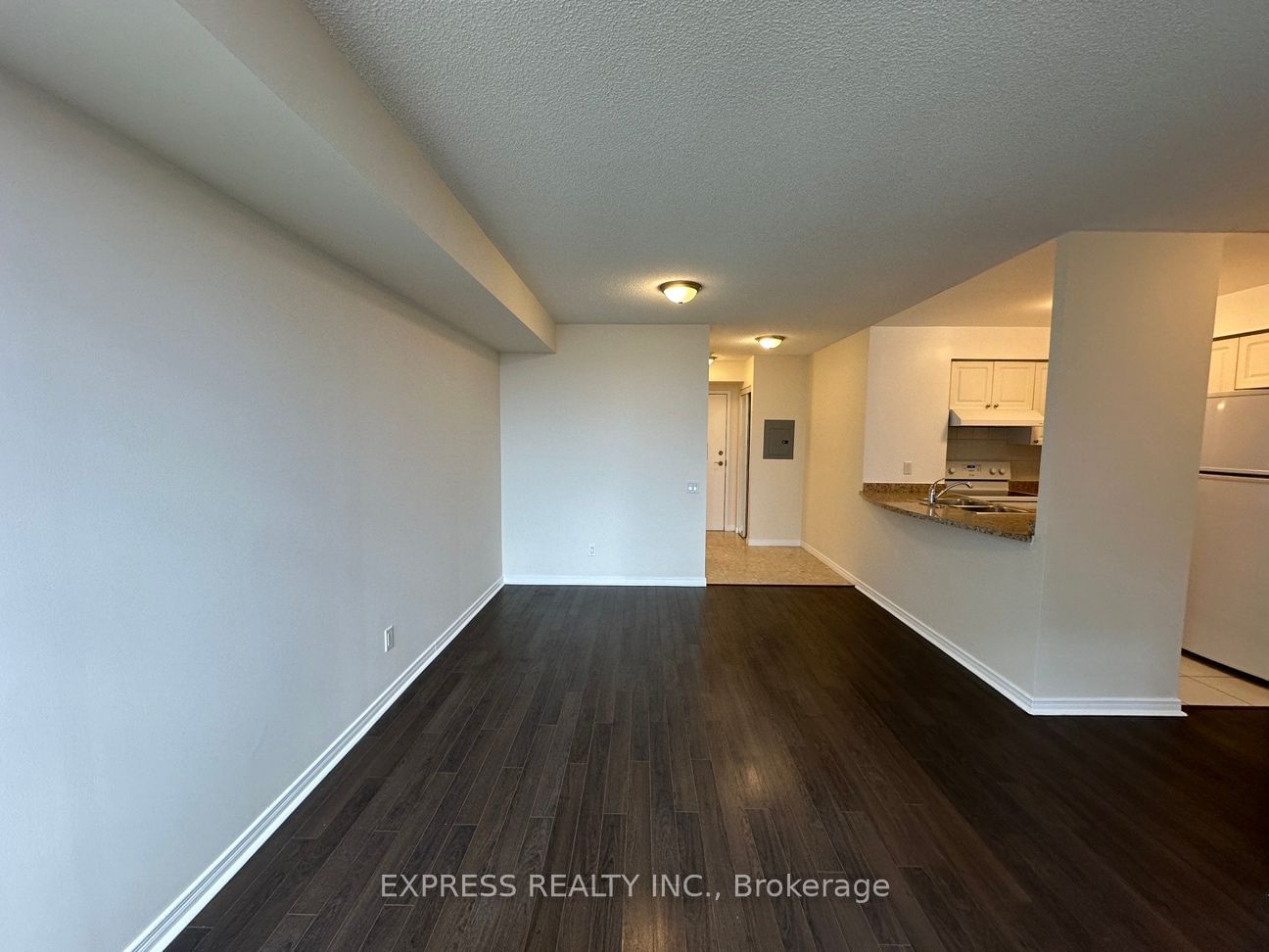 8 Hillcrest Ave, unit 1601 for rent