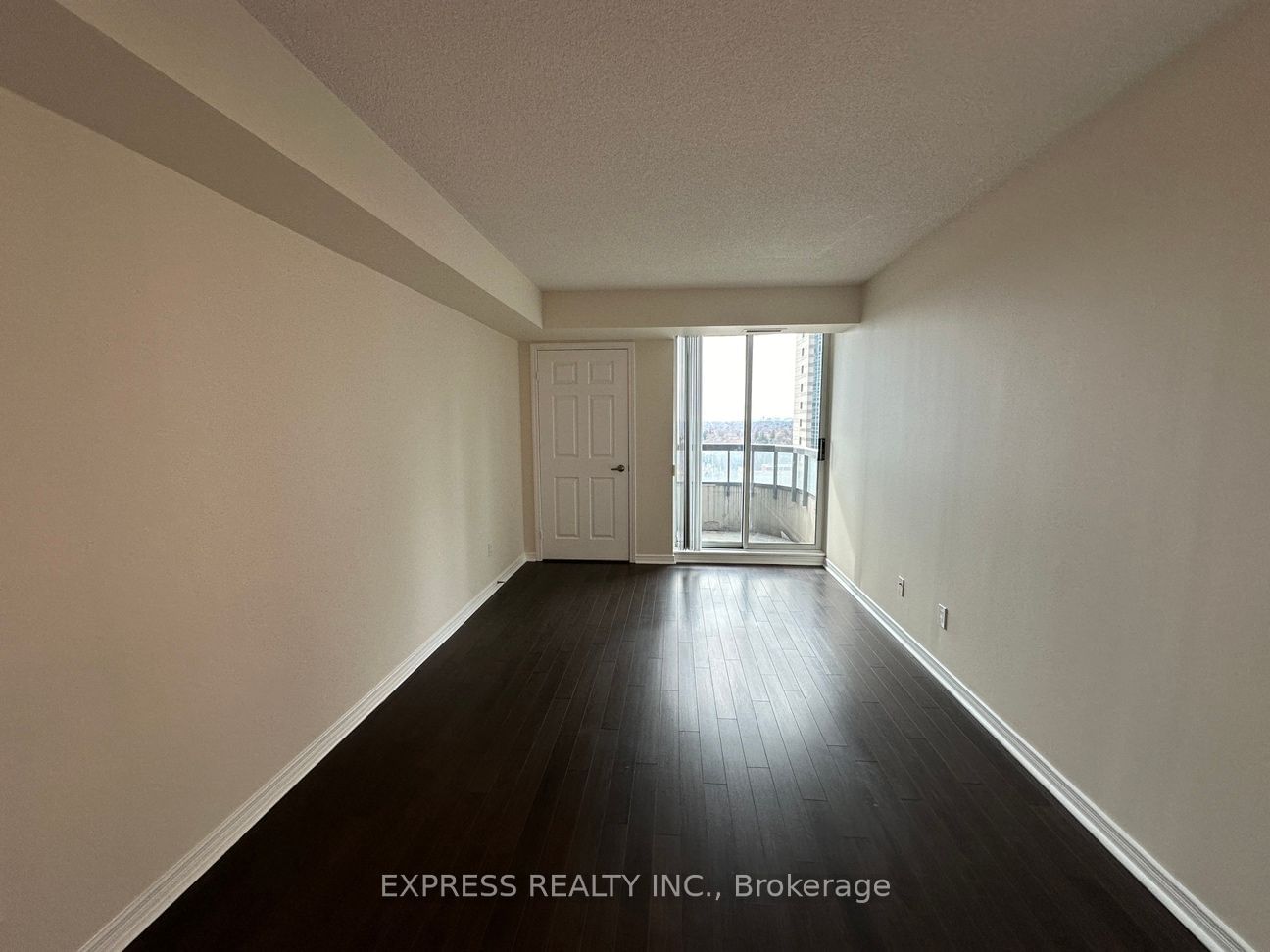 8 Hillcrest Ave, unit 1601 for rent