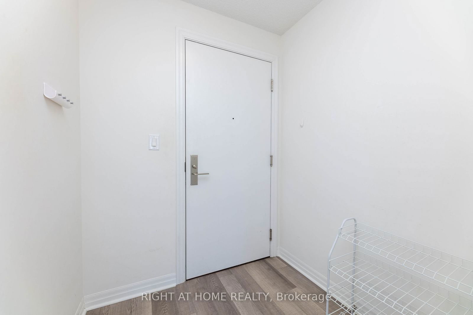 2015 Sheppard Ave E, unit 508 for sale