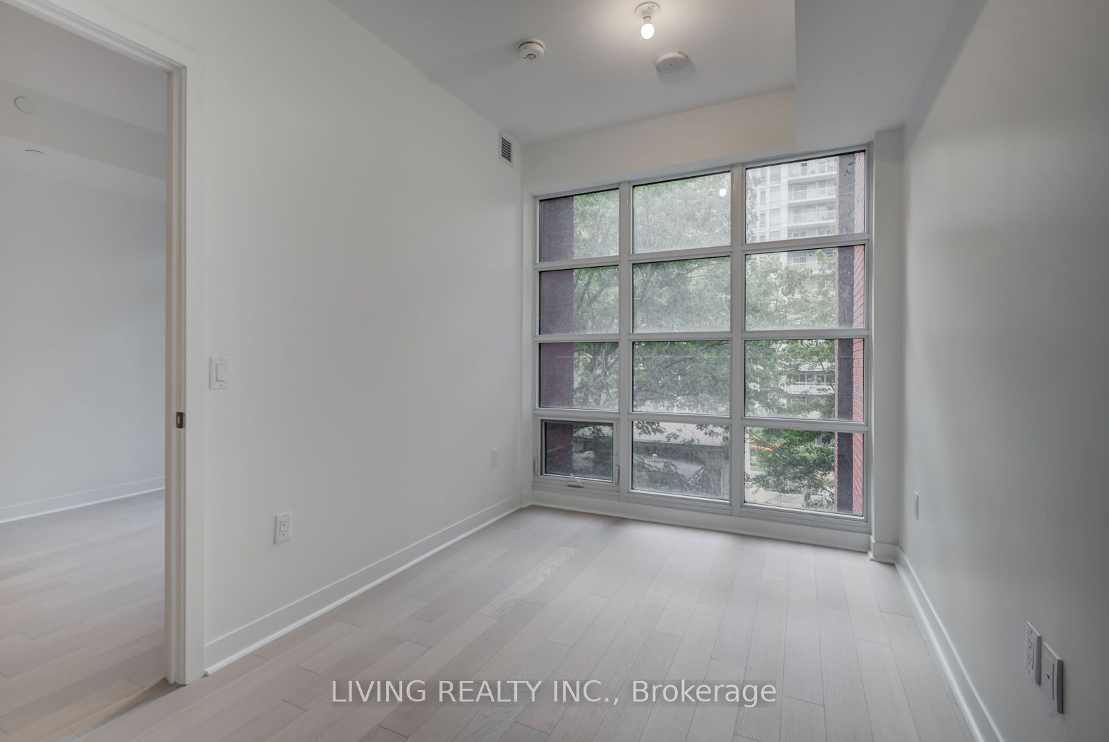 501 Adelaide St W, unit 408 for rent