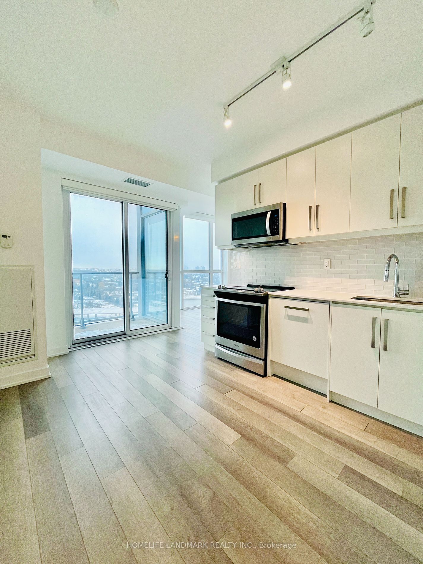 5180 Yonge St, unit 1801 for sale