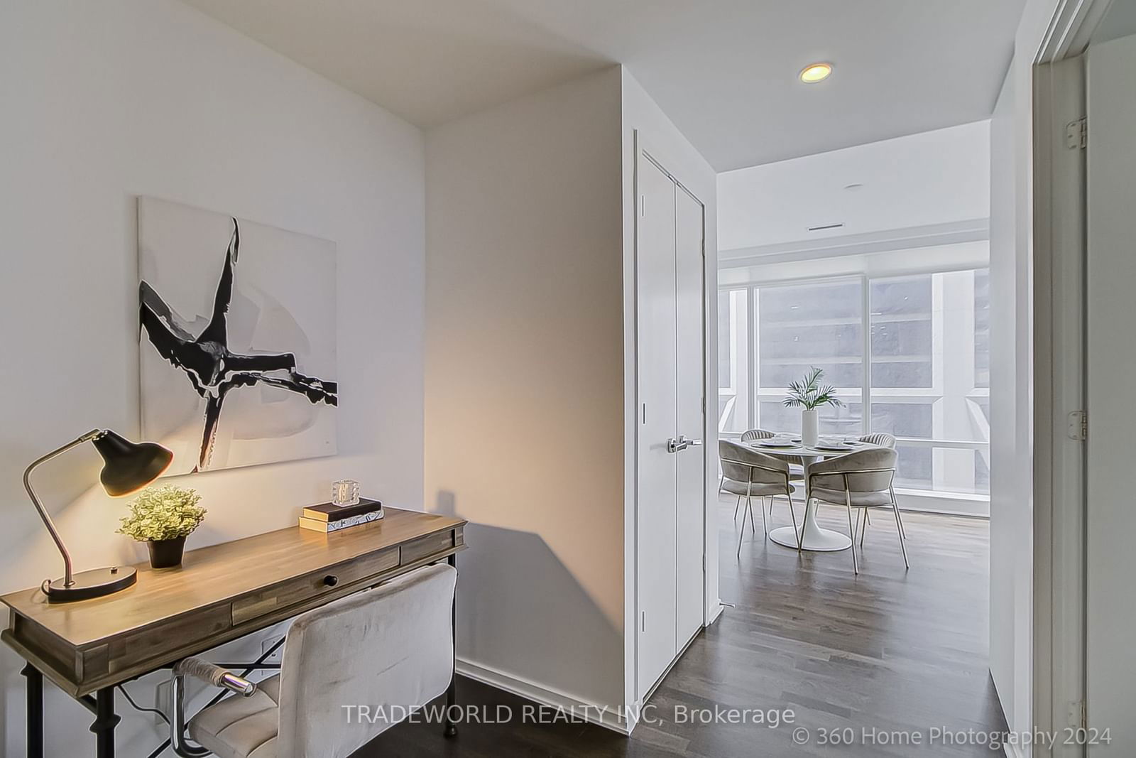 1 Bloor St E, unit 4909 for sale