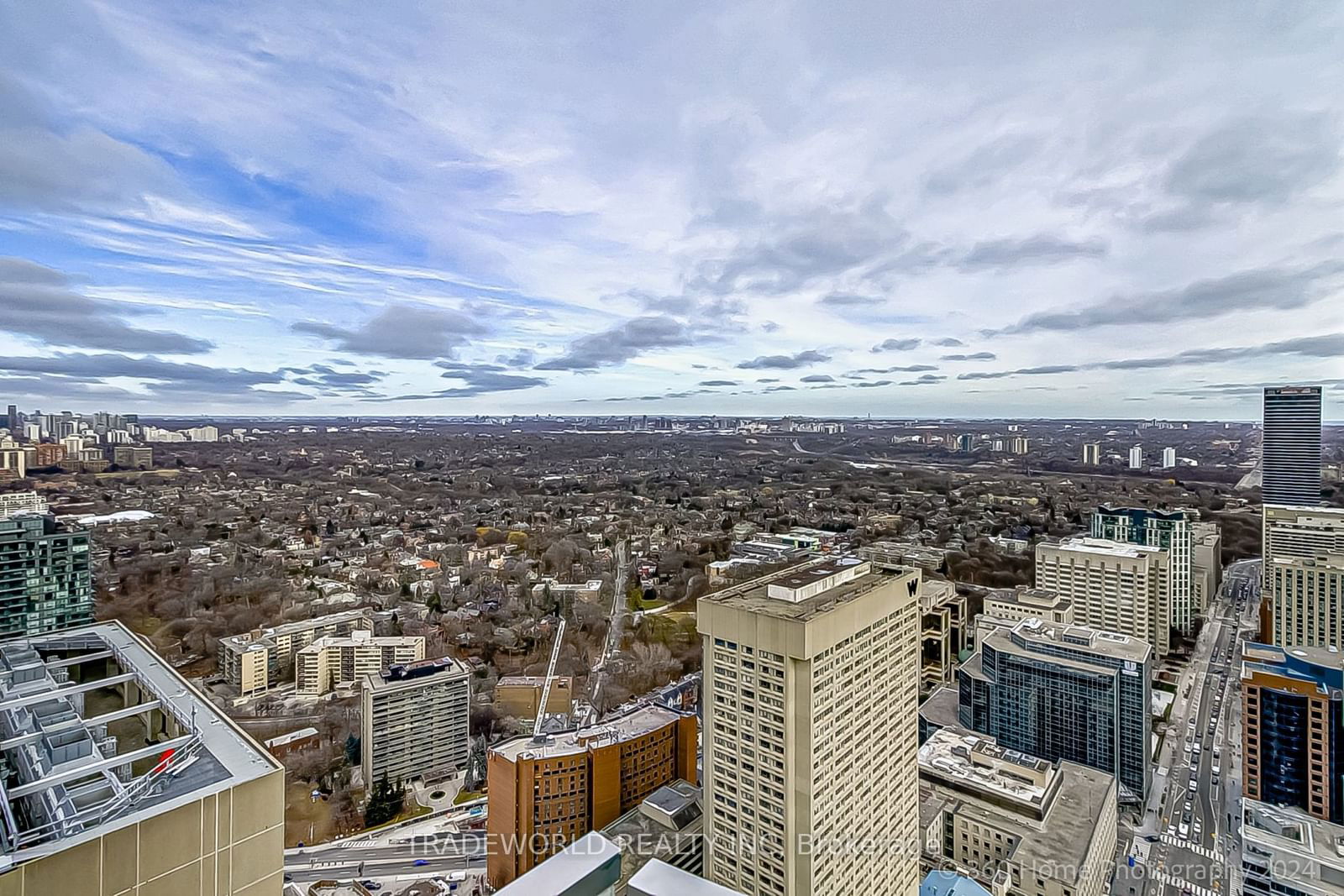 1 Bloor St E, unit 4909 for sale