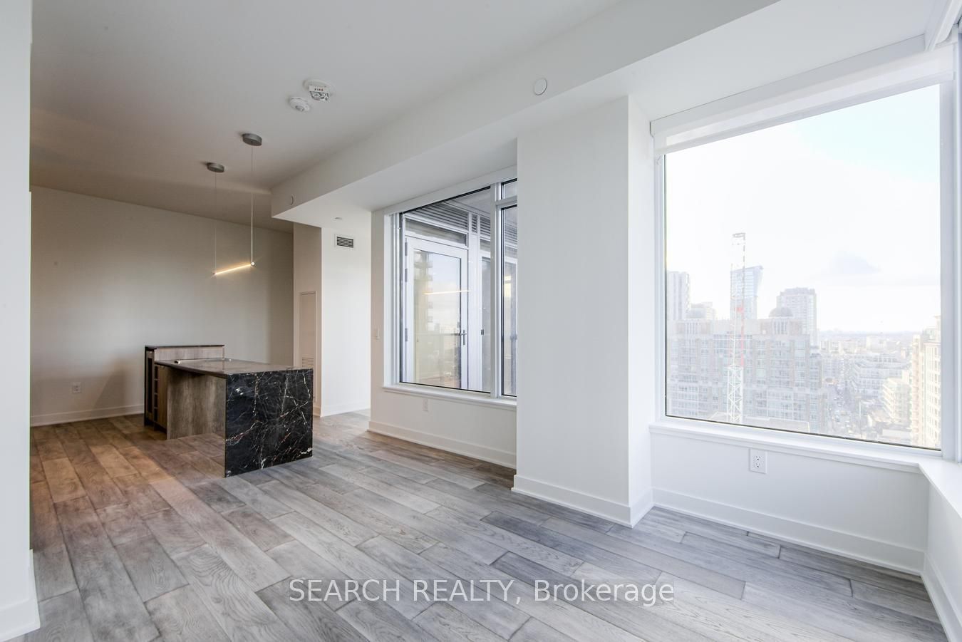 11 Yorkville Ave, unit 1503 for rent