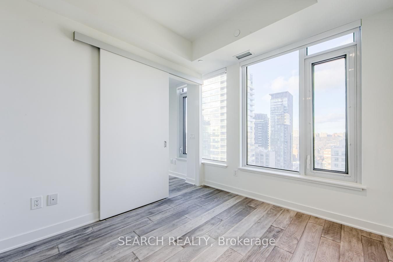 11 Yorkville Ave, unit 1503 for rent