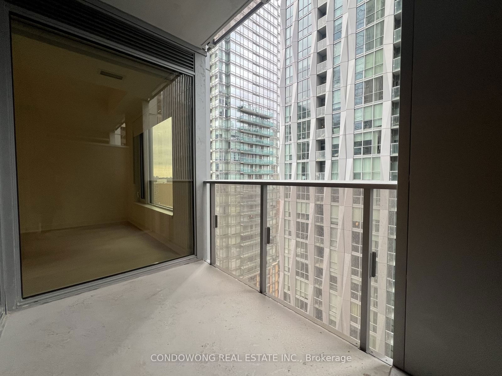 11 Yorkville Ave, unit 1107 for rent