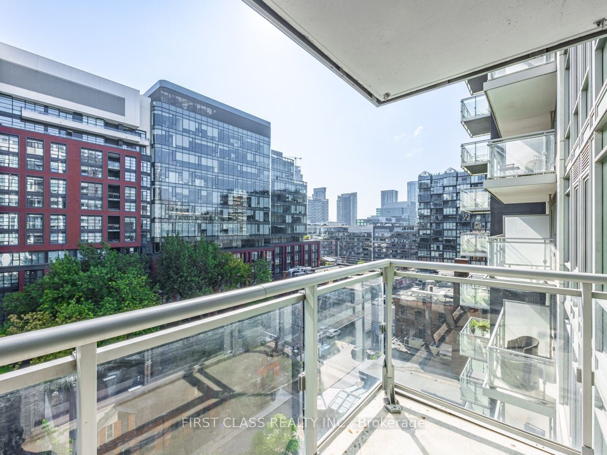 525 Adelaide St W, unit 1022 for sale