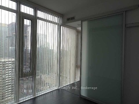 75 St Nicholas St, unit 2308 for rent