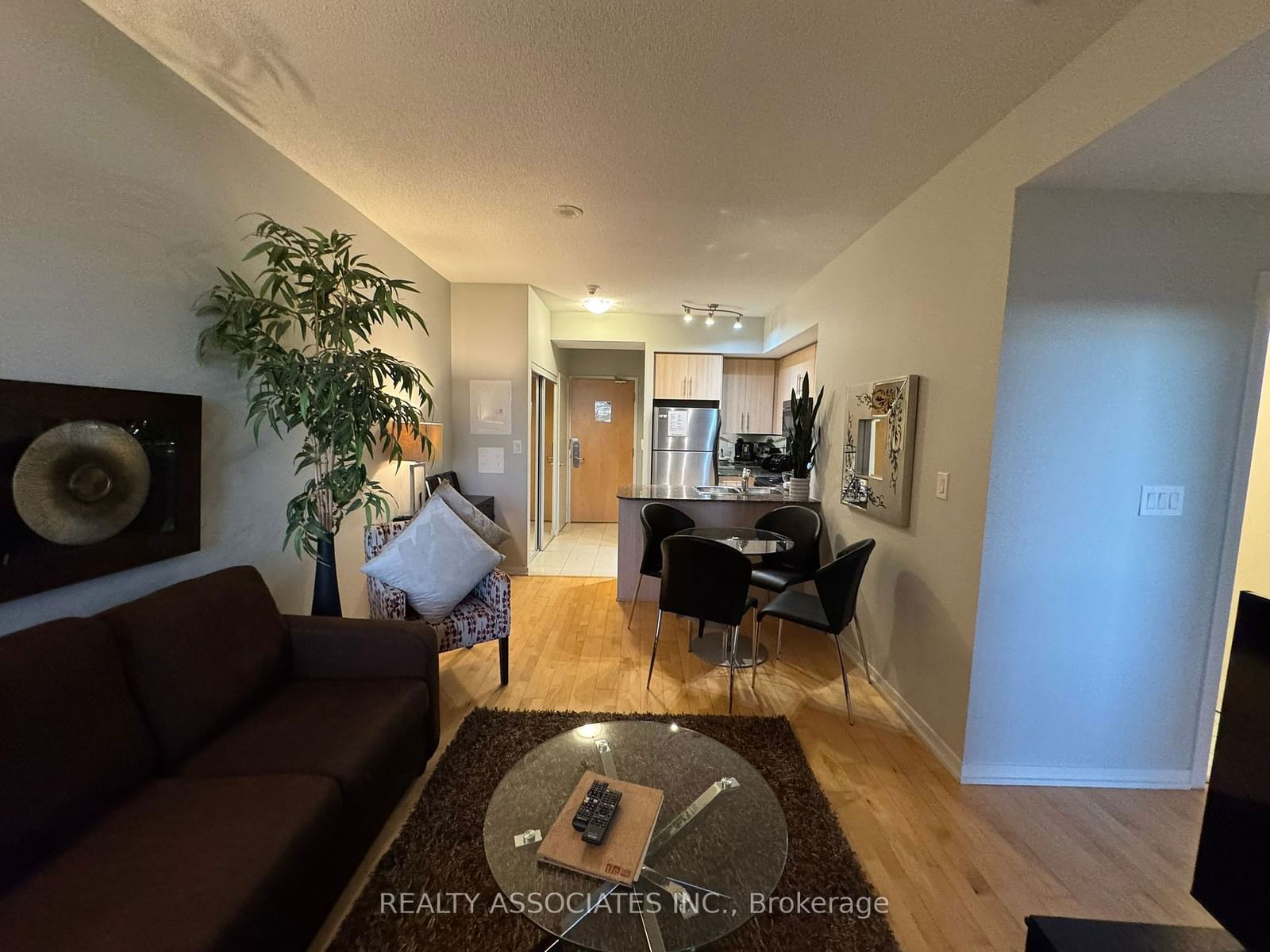 65 Bremner Blvd, unit 4902 for rent