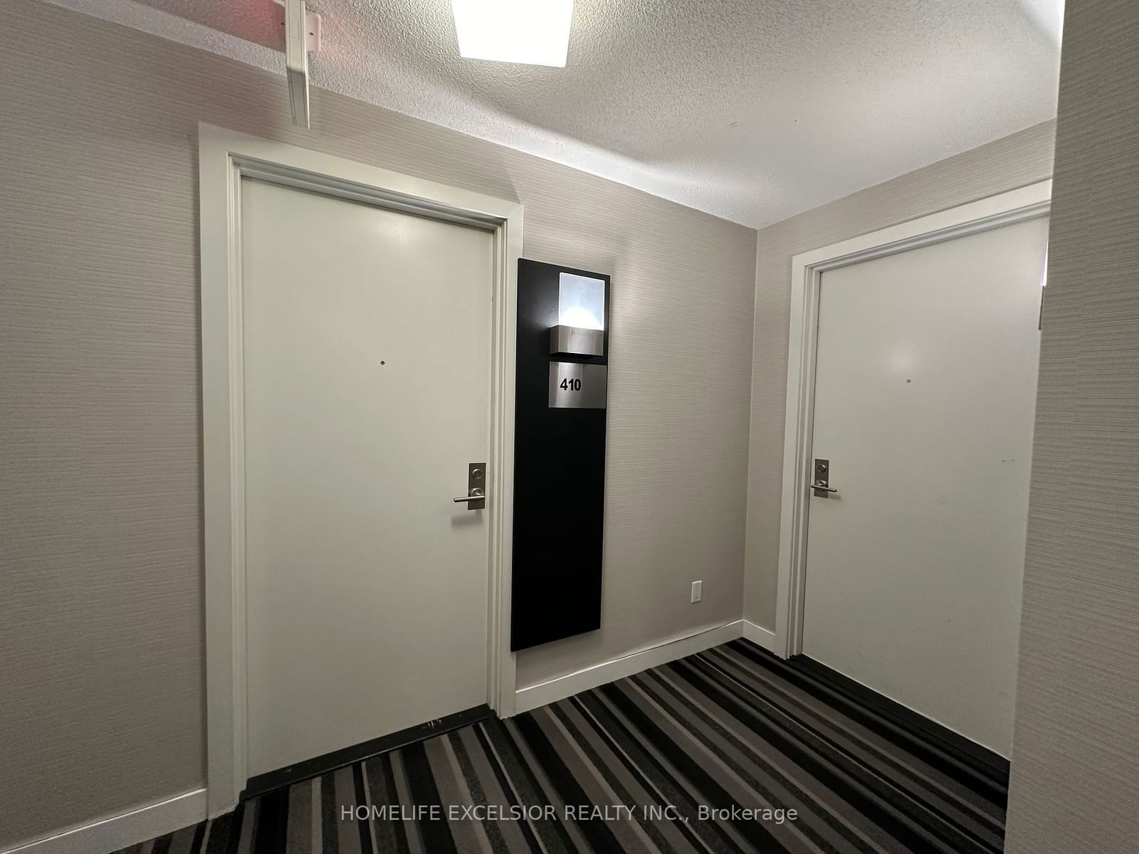 28 Ted Rogers Way, unit 410 for rent