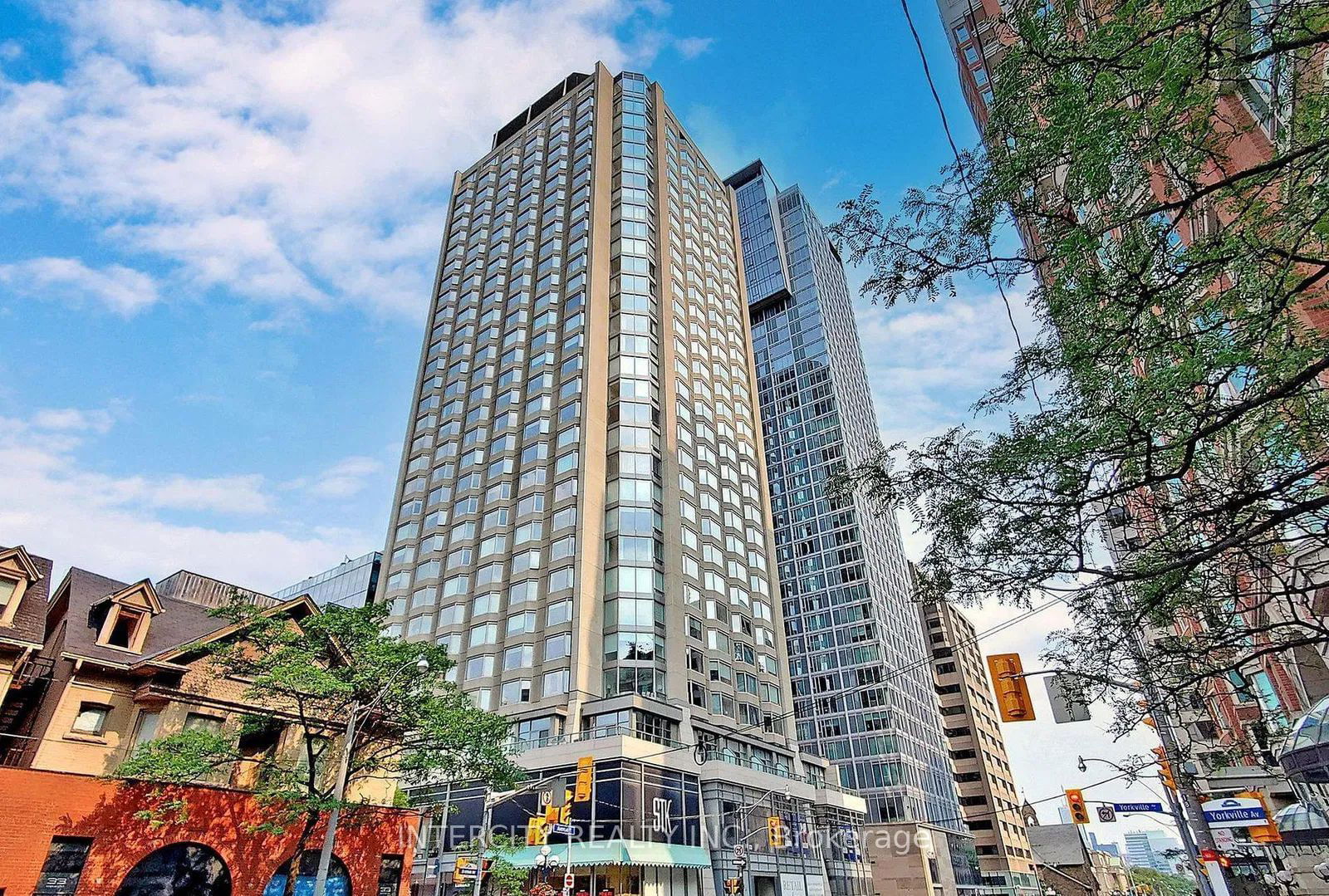 155 Yorkville Ave, unit 1114 for rent