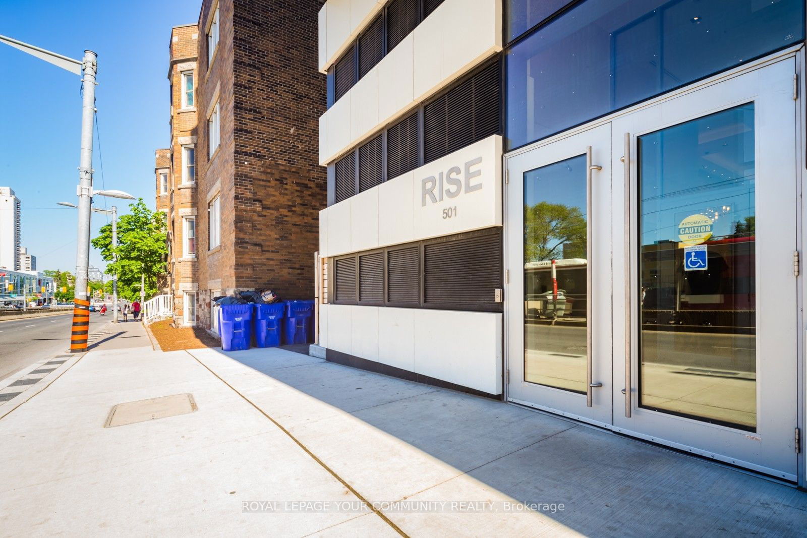 501 St. Clair Ave W, unit 1906 for rent