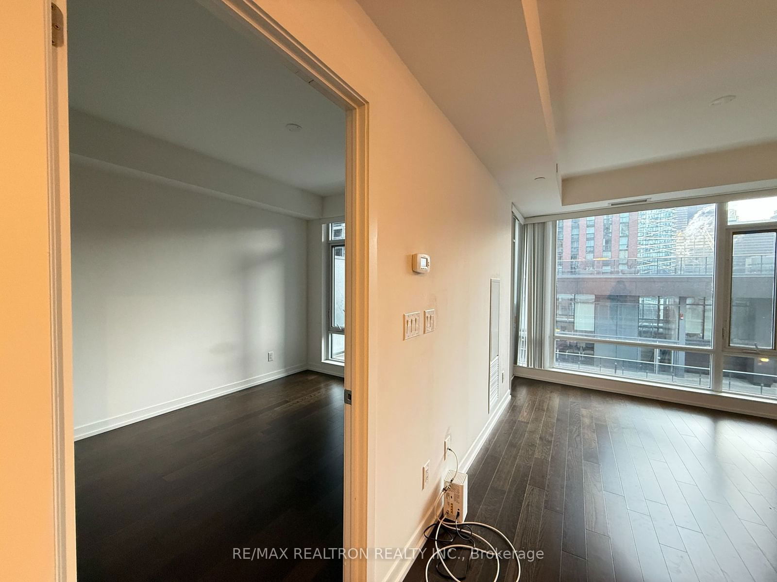 21 Widmer St, unit 1008 for rent