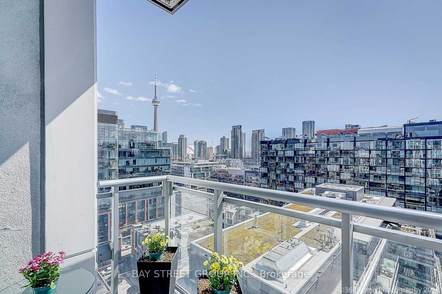 525 Adelaide St W, unit 1828 for rent