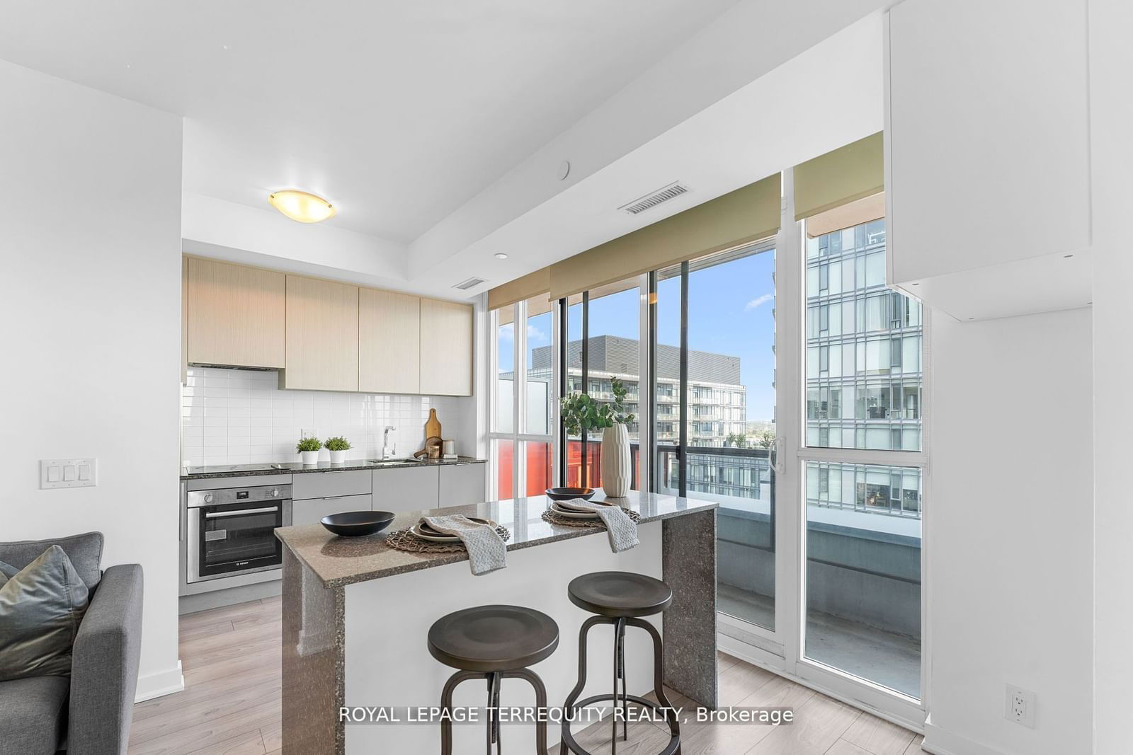 120 Parliament St, unit 1808 for sale