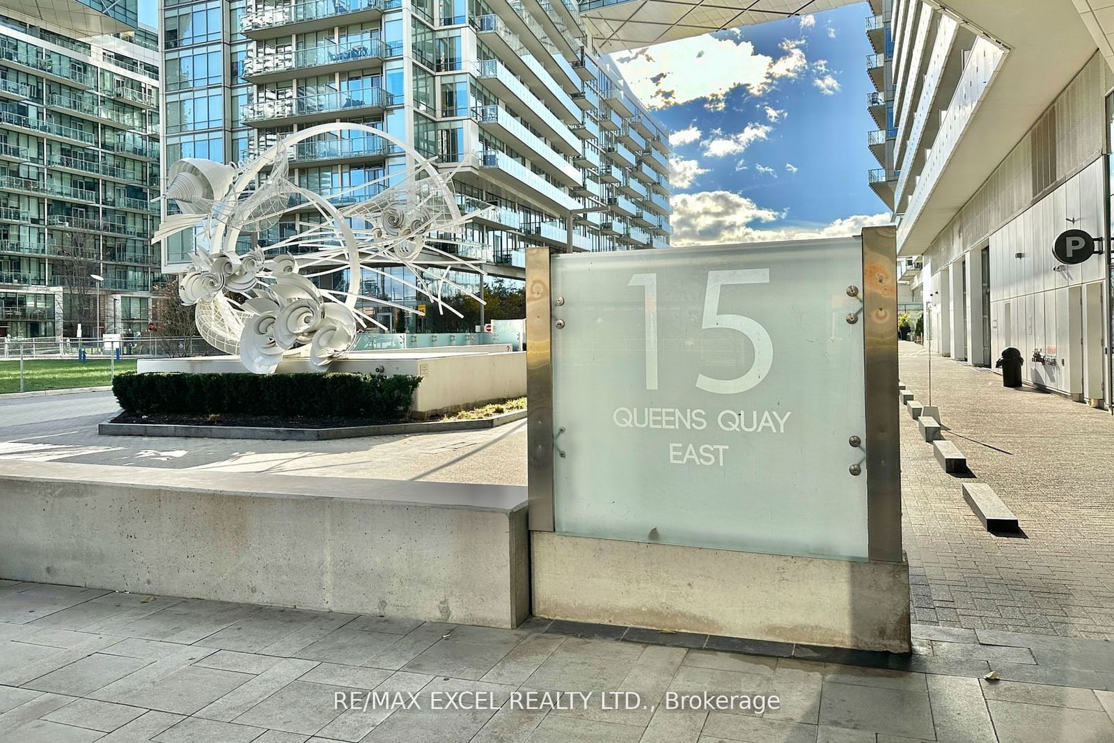 15 Queens Quay St, unit 2608 for rent