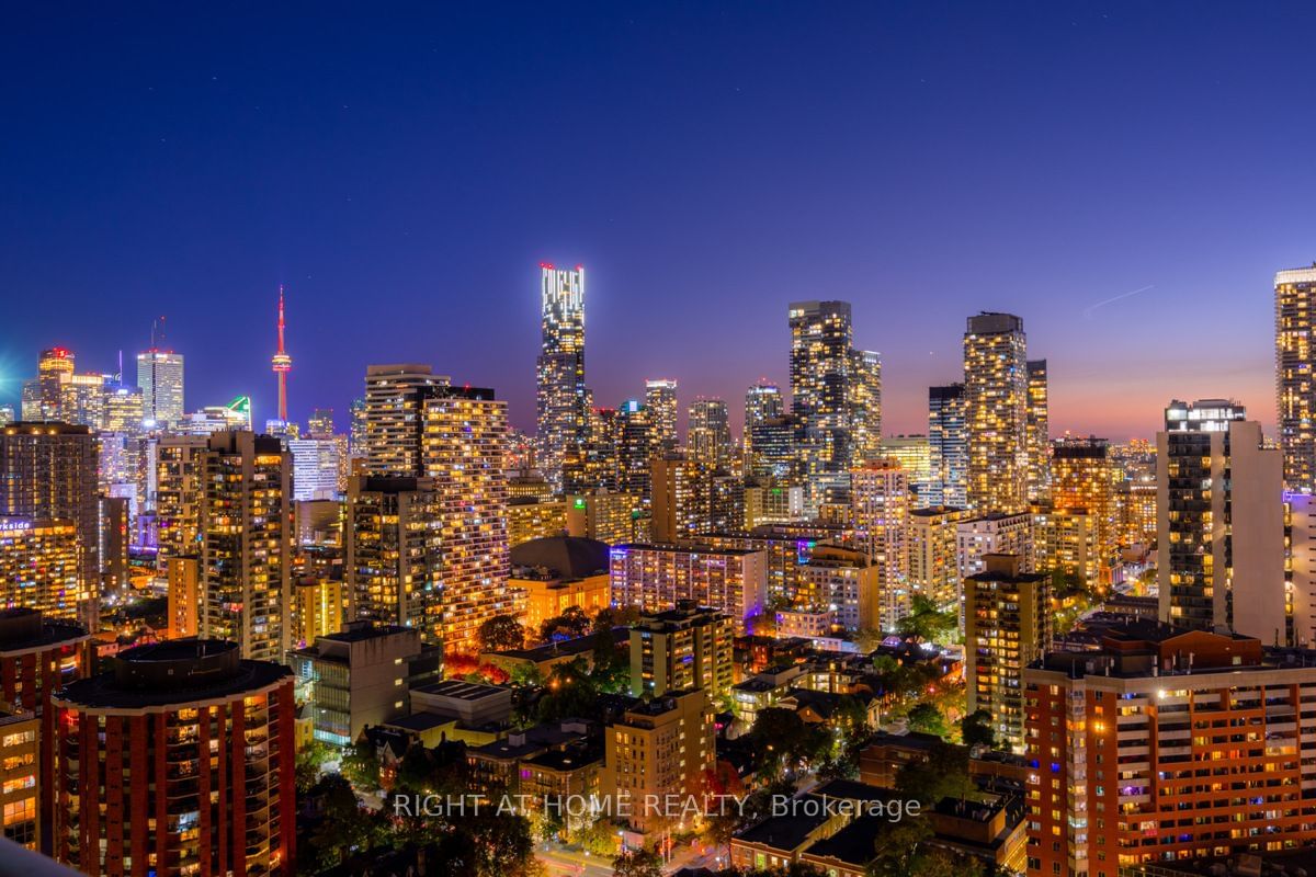 The Verve, Downtown, Toronto