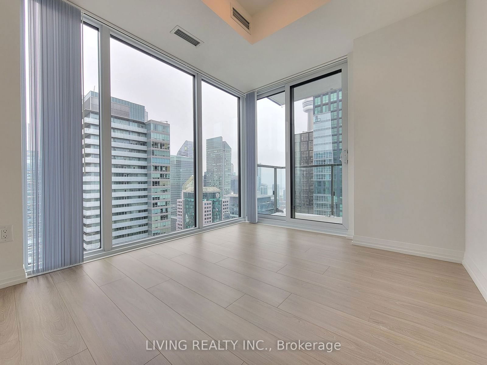 8 Widmer St, unit 4209 for rent