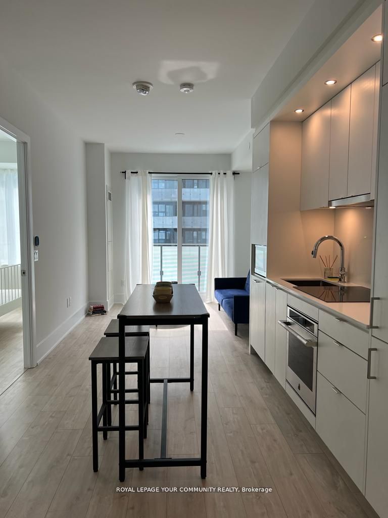 470 Front St W, unit 1401 for rent