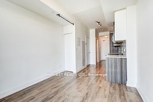 150 Fairview Mall Dr E, unit 1510 for rent