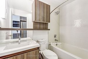 150 Fairview Mall Dr E, unit 1510 for rent