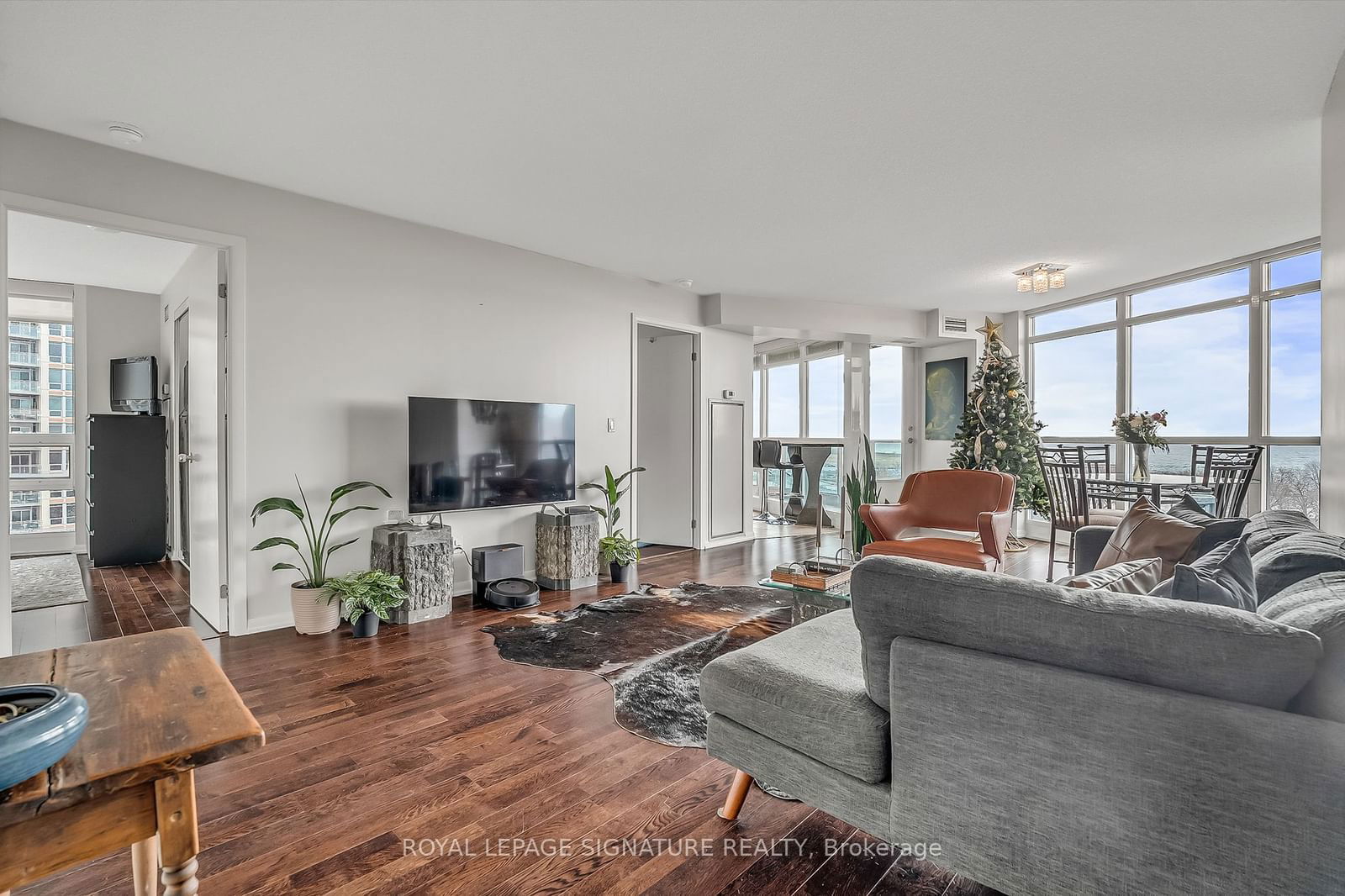 215 Fort York Blvd, unit 1104 for rent