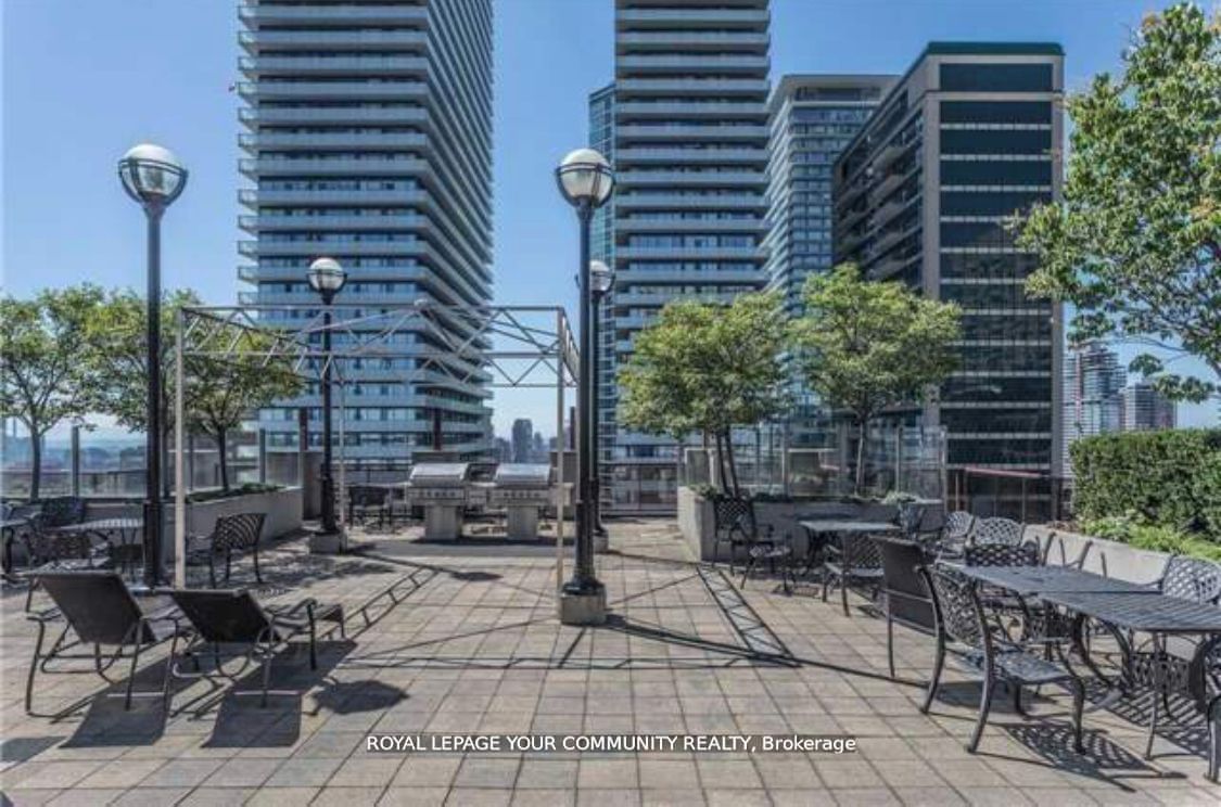 85 Bloor St E, unit 1103 for rent