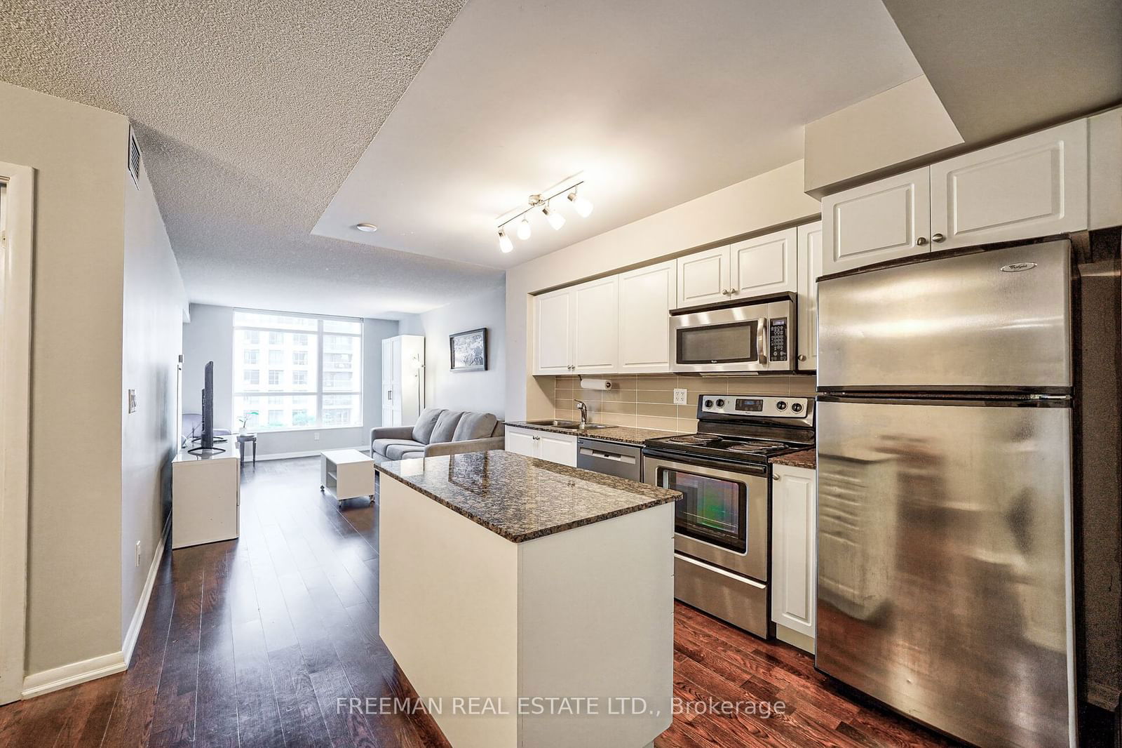 215 Fort York Blvd, unit 417 for rent