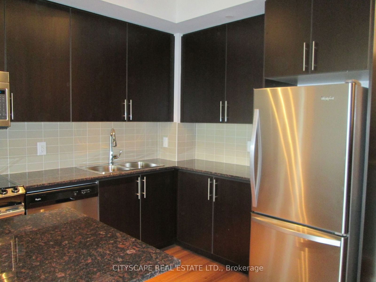 60 Berwick Ave, unit 411 for rent