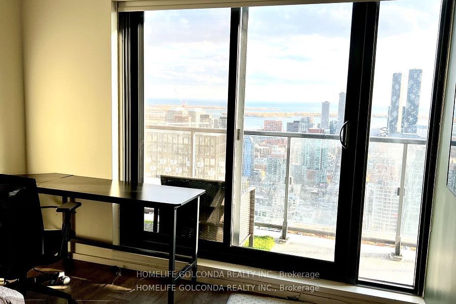 159 Dundas St E, unit 3904 for rent