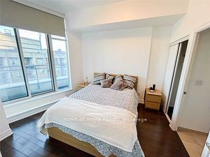 8 Scollard St, unit Ph109 for rent