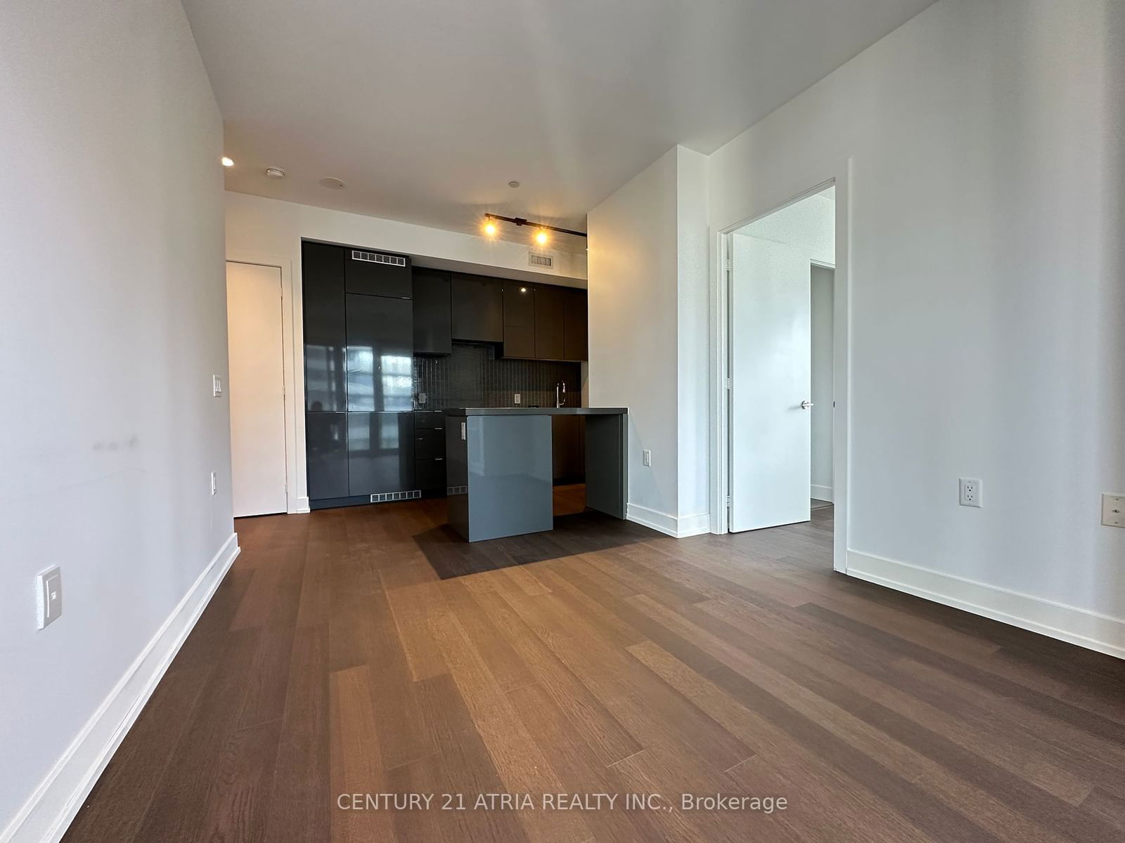 7 Grenville St, unit 2803 for rent