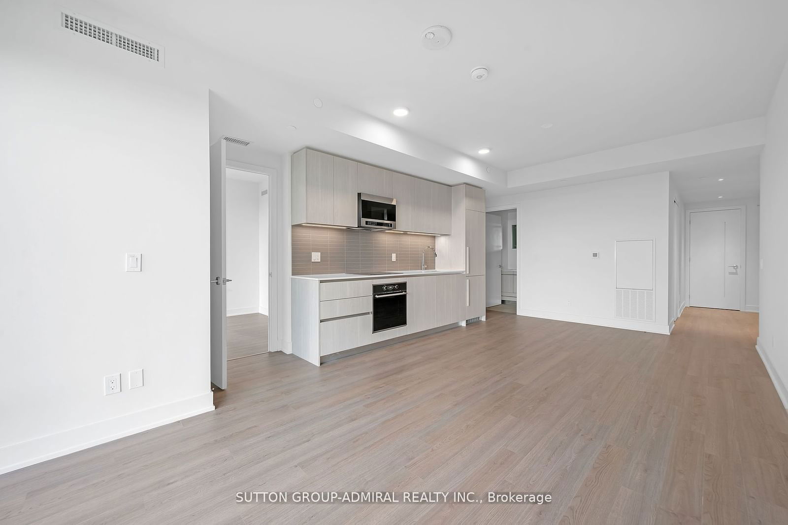 8 Cumberland St, unit 1706 for sale