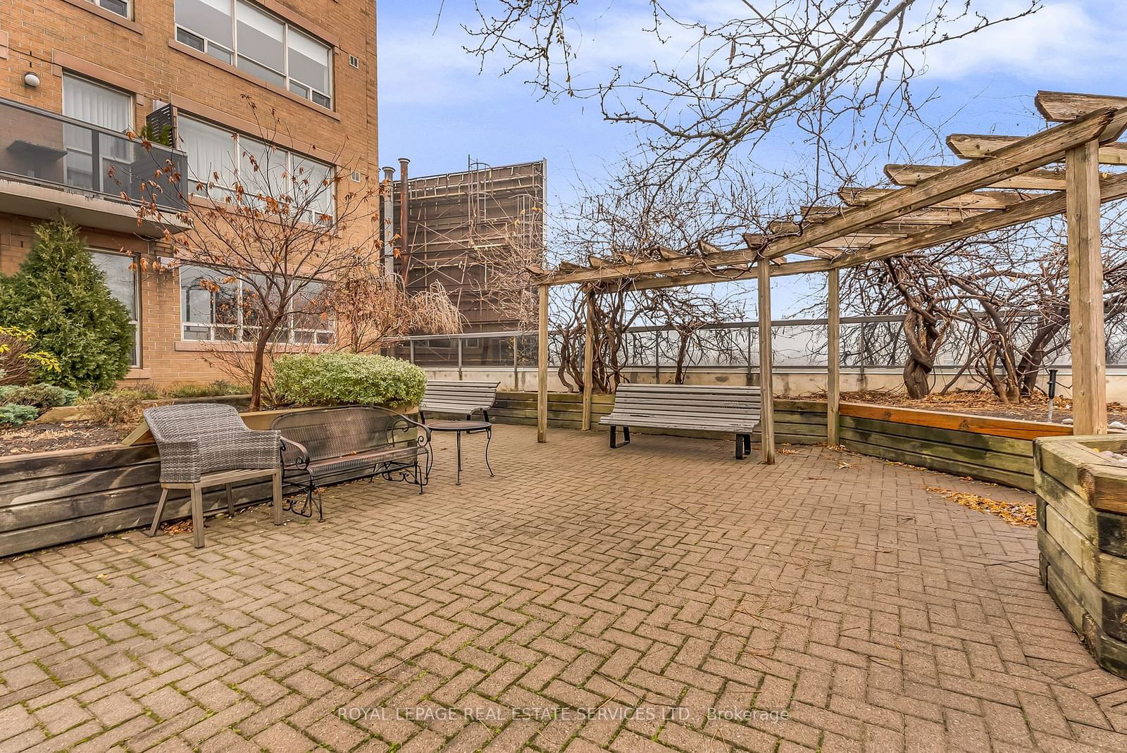 1818 Bayview Ave, unit 307 for sale