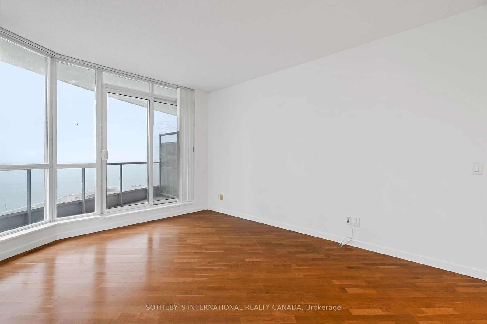 218 Queens Quay W, unit 2502 for rent