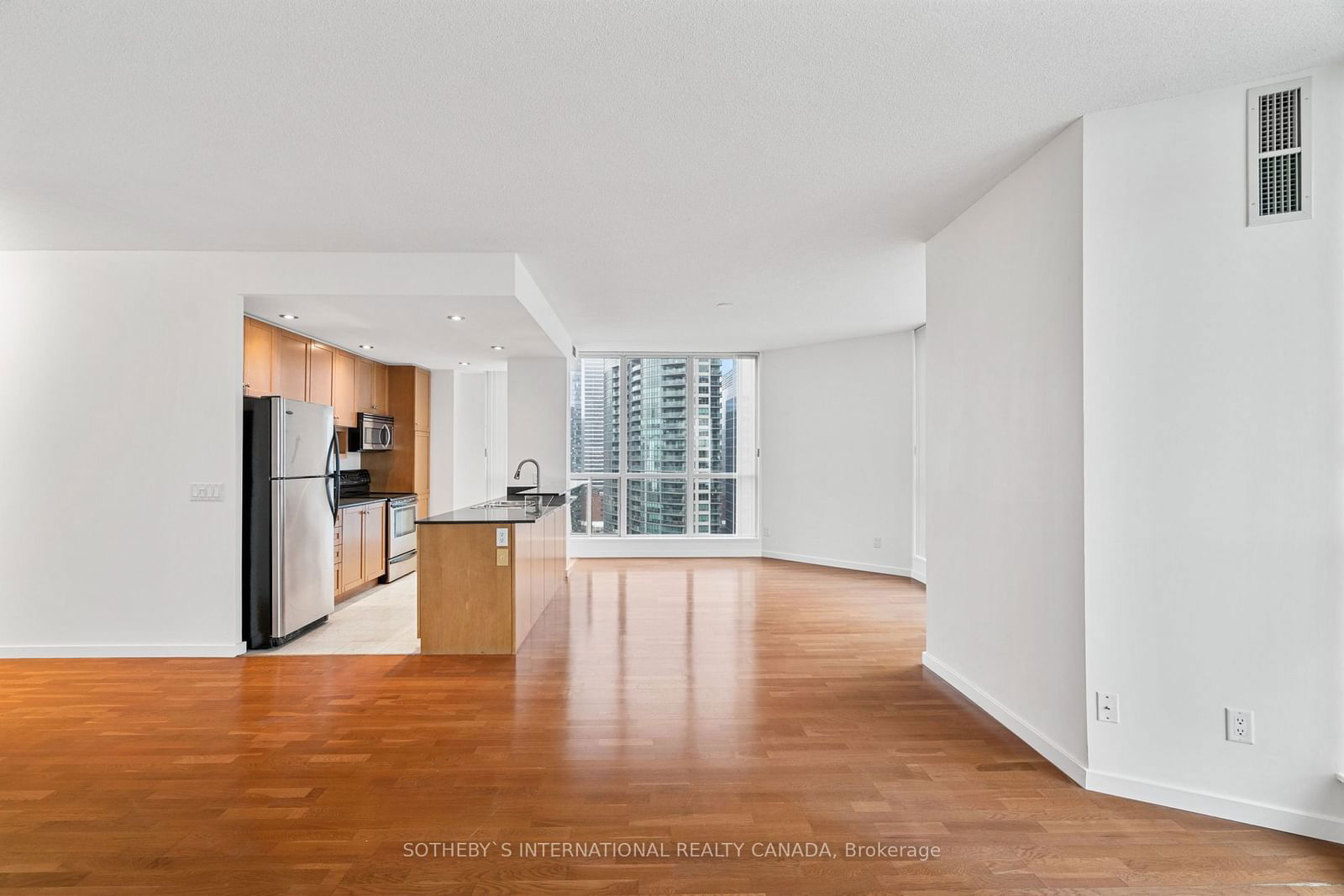 218 Queens Quay W, unit 2502 for rent