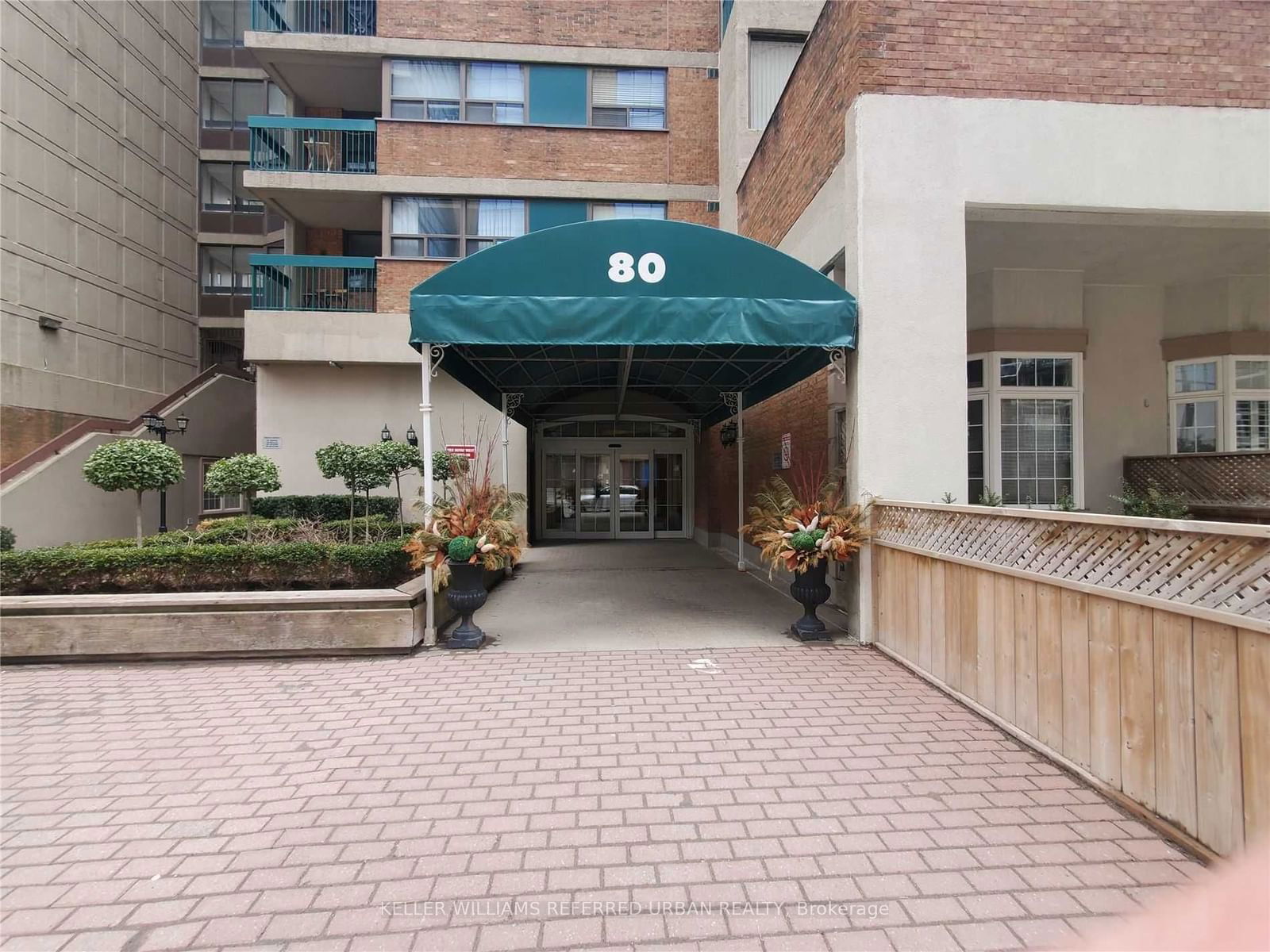 80 St. Patrick St, unit 816 for rent