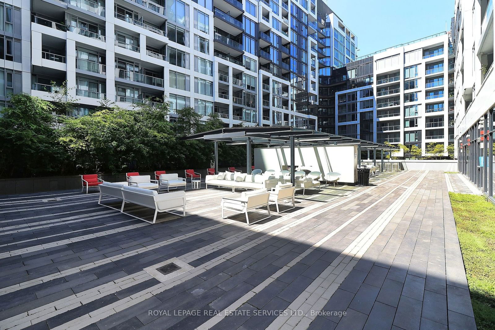 27 Bathurst St, unit 1901W for rent