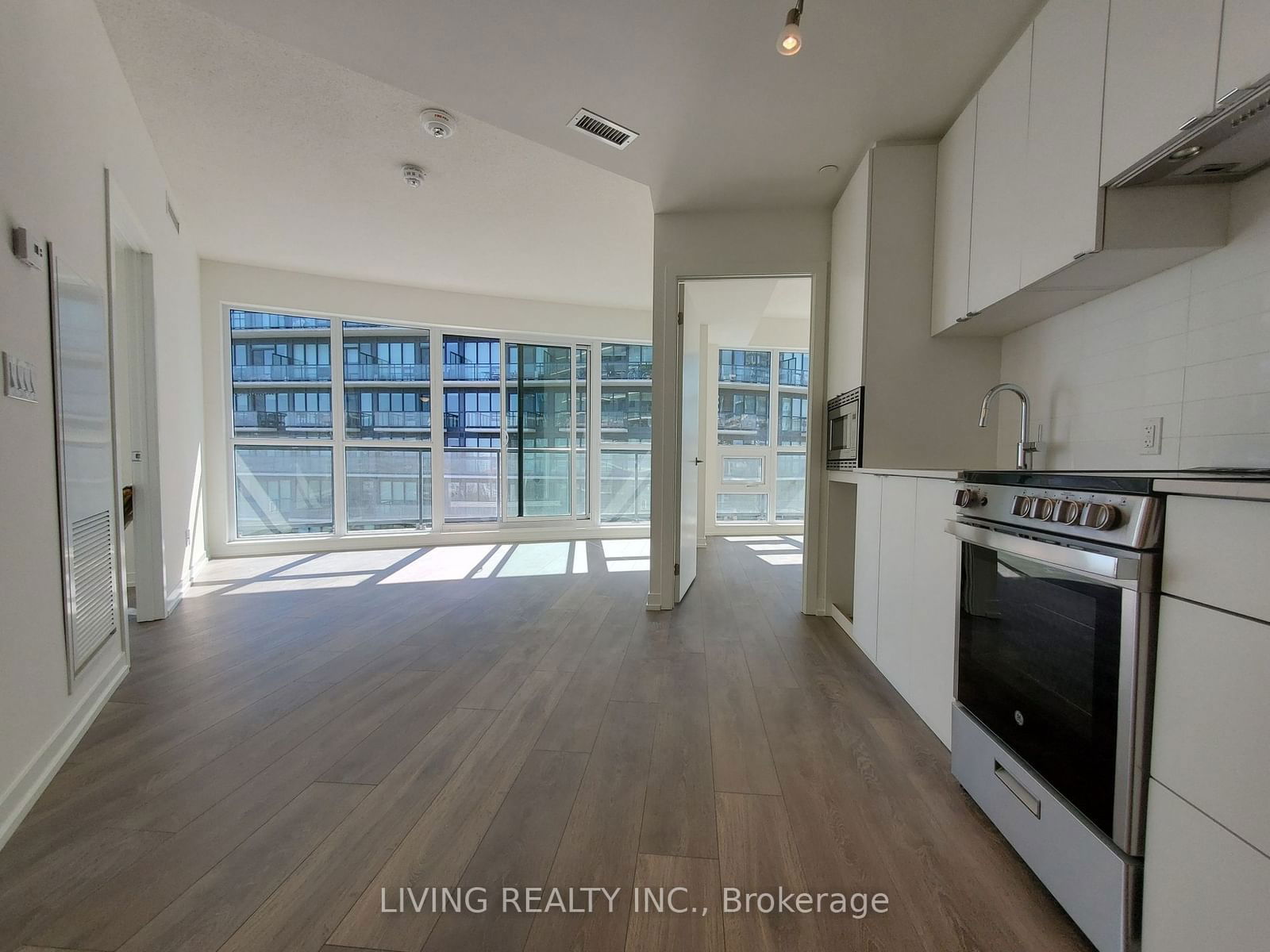 49 East Liberty St, unit 2207 for rent