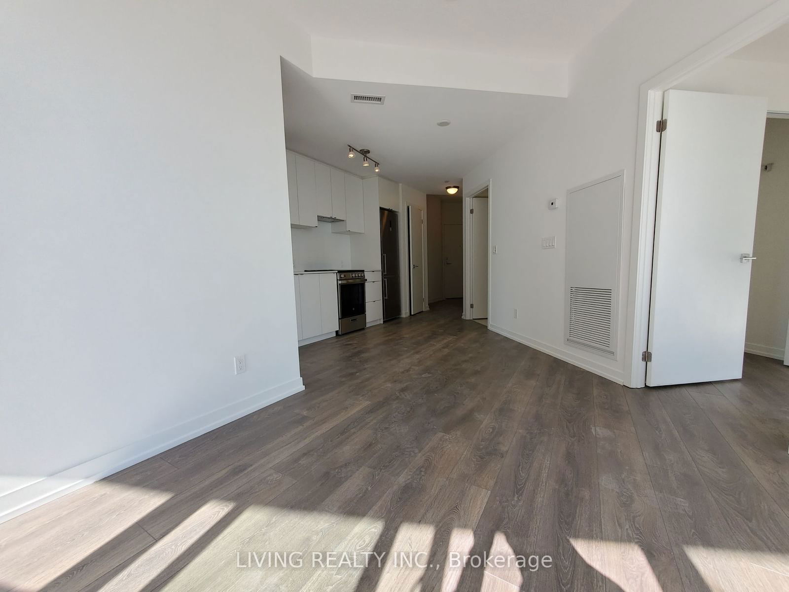 49 East Liberty St, unit 2207 for rent