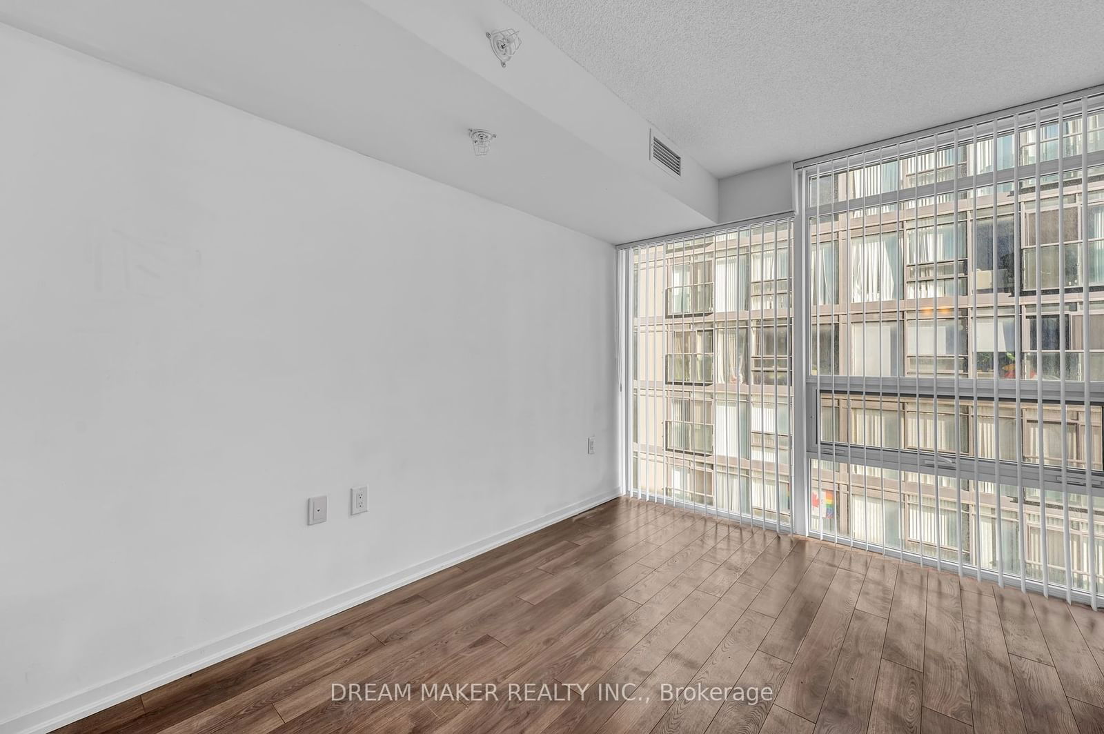 36 Lisgar St, unit 1902W for rent