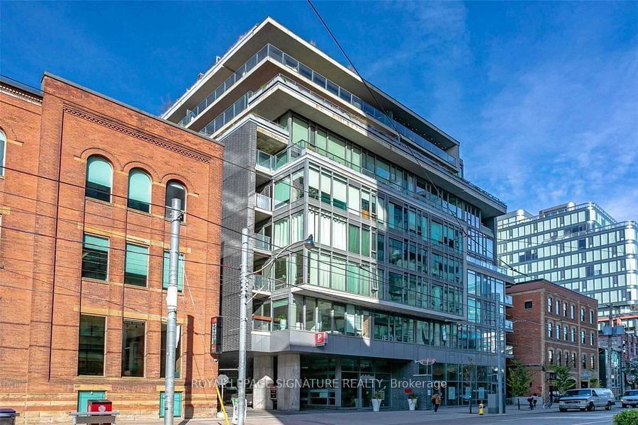 95 Bathurst St, unit 515 for rent