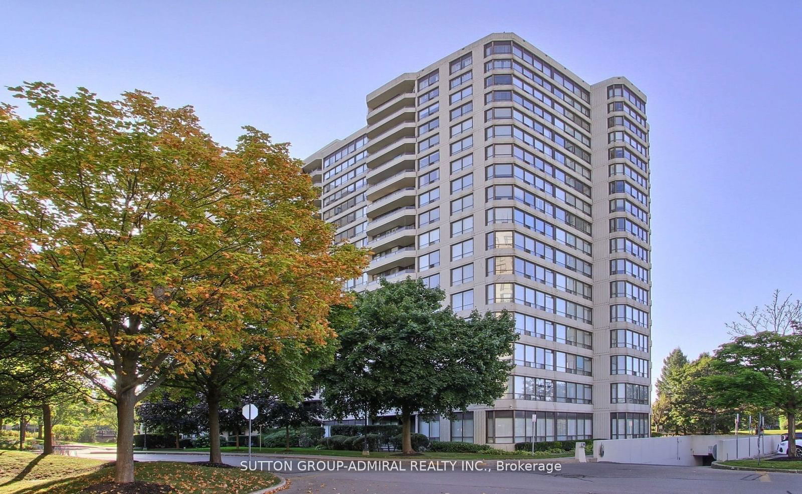 1121 Steeles Ave W, unit 909 for sale