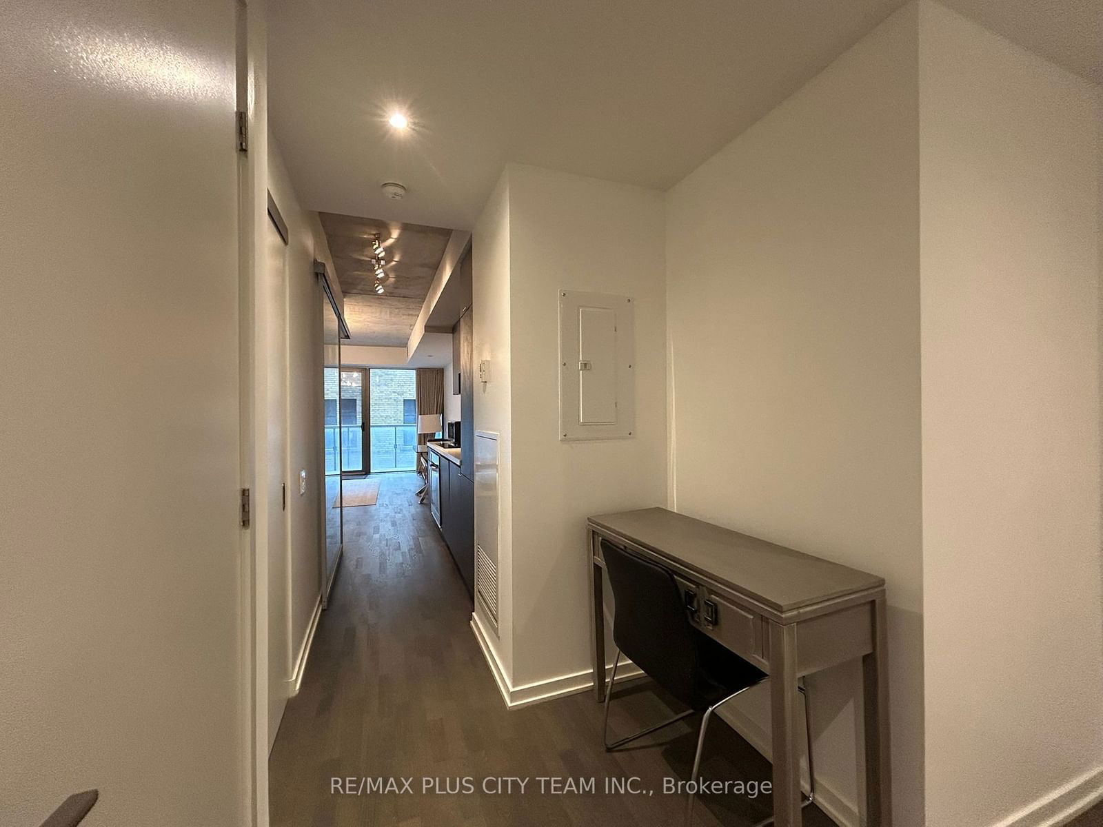 60 Colborne St, unit 419 for rent