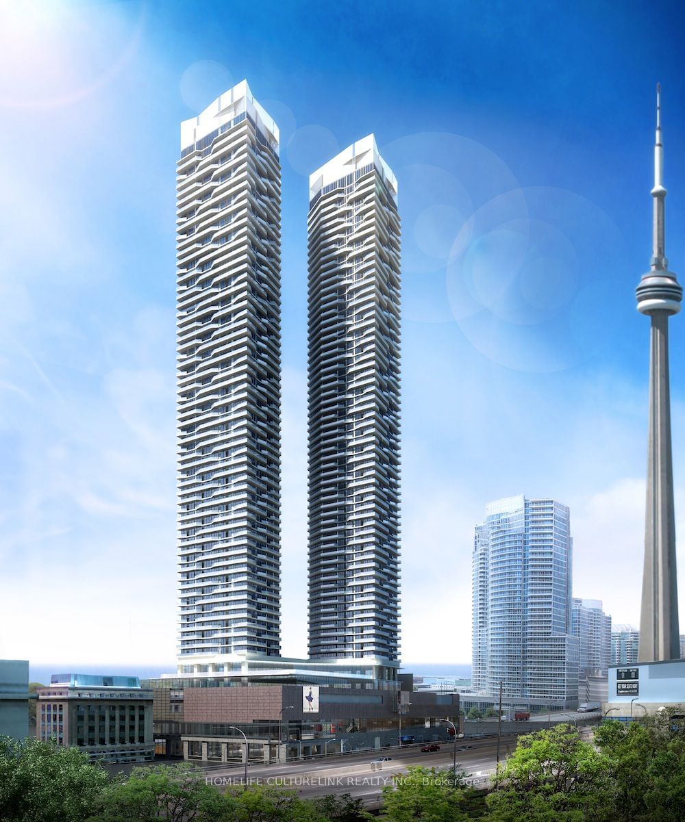 100 Harbour St, unit 4811 for rent