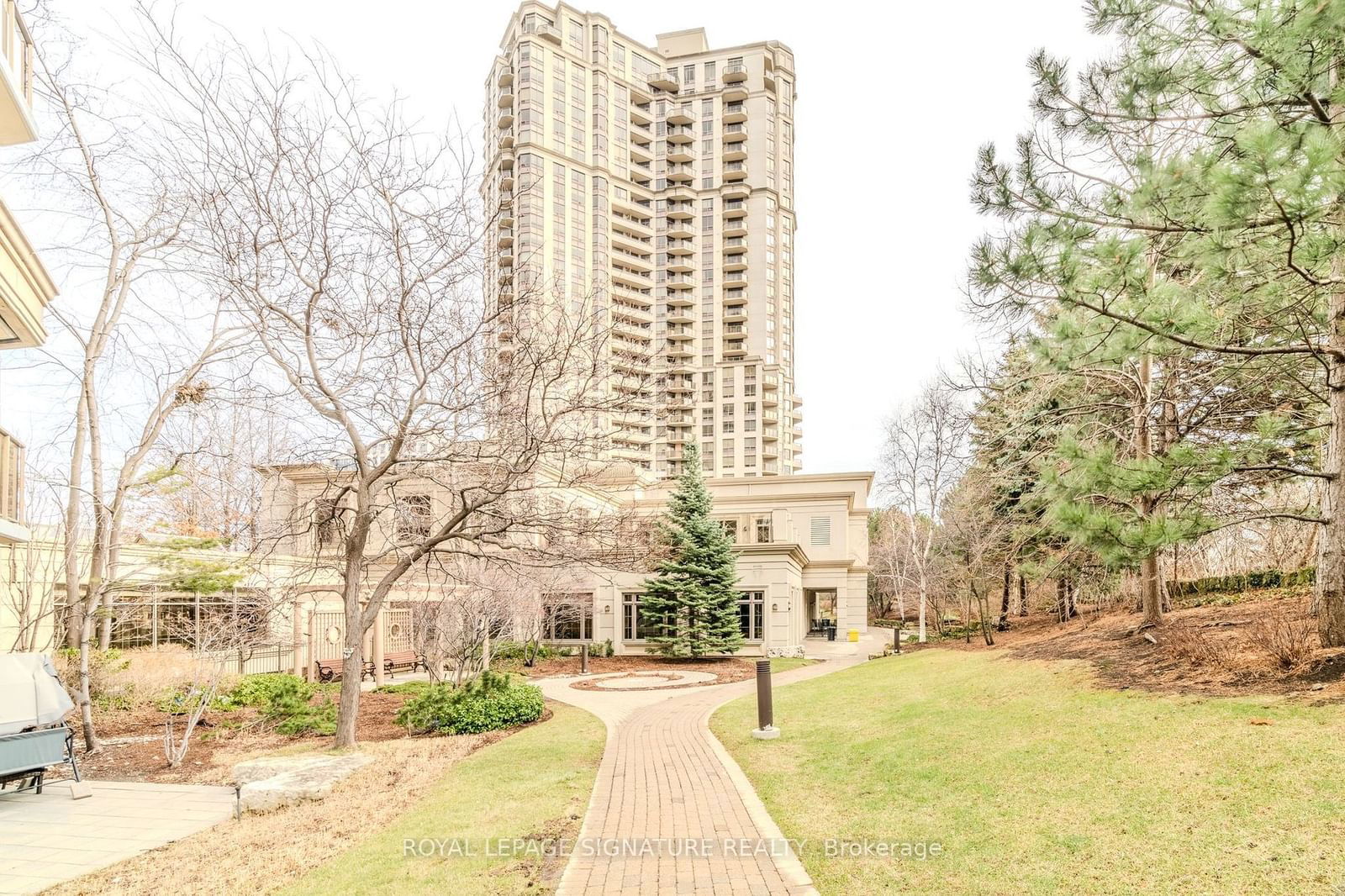 80 Harrison Garden Blvd, unit 2328 for rent