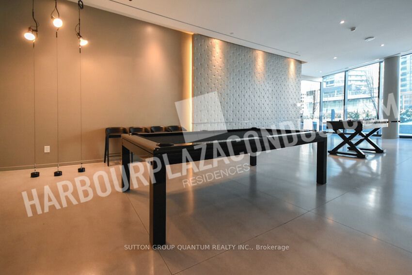 88 Harbour St, unit 4902 for rent